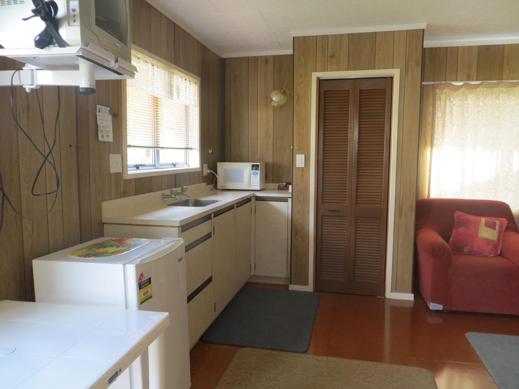 Big Bay Holiday Park Awhitu Esterno foto
